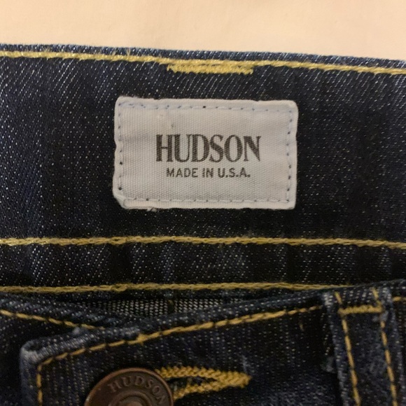 Hudson Jeans Midrise Signature Boot Cut dark wash Size 26, 32 inch inseam - Picture 4 of 8